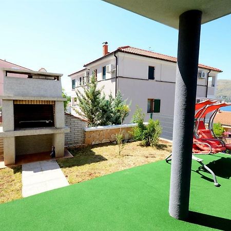 Apartments Maja Donji Okrug  Ngoại thất bức ảnh