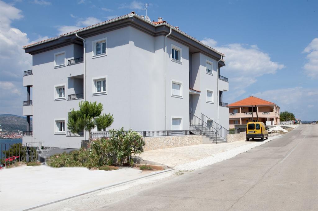 Apartments Maja Donji Okrug  Ngoại thất bức ảnh
