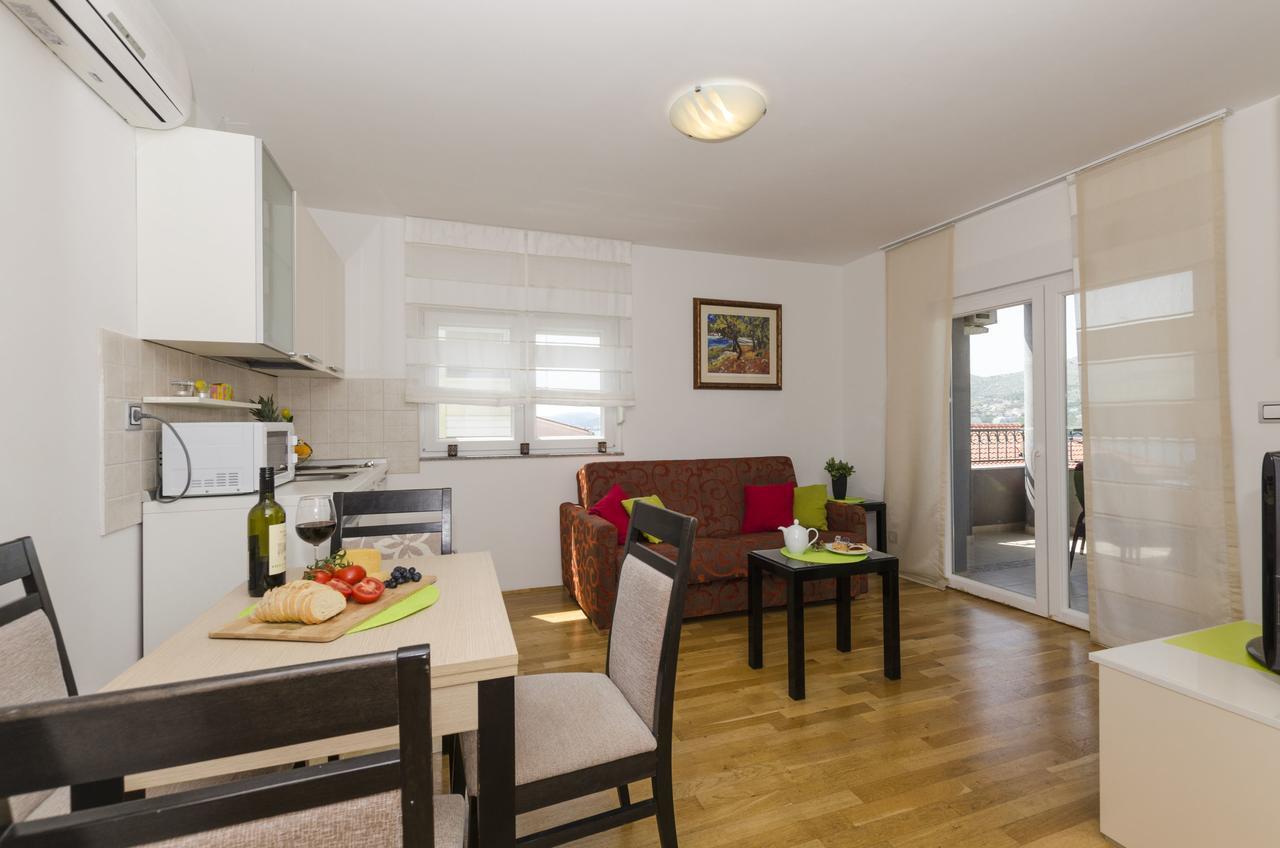 Apartments Maja Donji Okrug  Ngoại thất bức ảnh