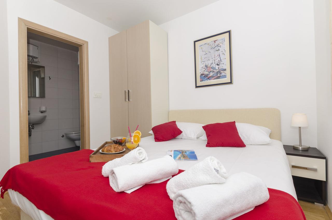 Apartments Maja Donji Okrug  Ngoại thất bức ảnh