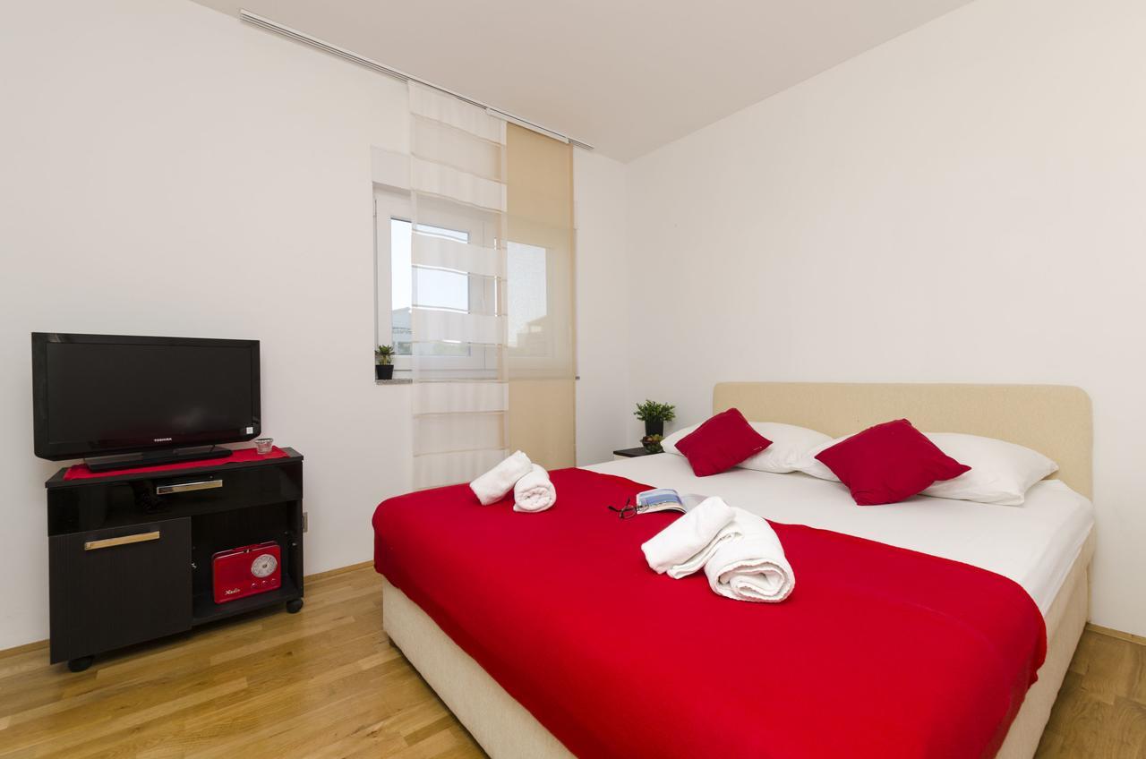 Apartments Maja Donji Okrug  Ngoại thất bức ảnh